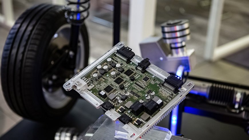 Space Drive: Steer-by-wire revolutionizes DTM